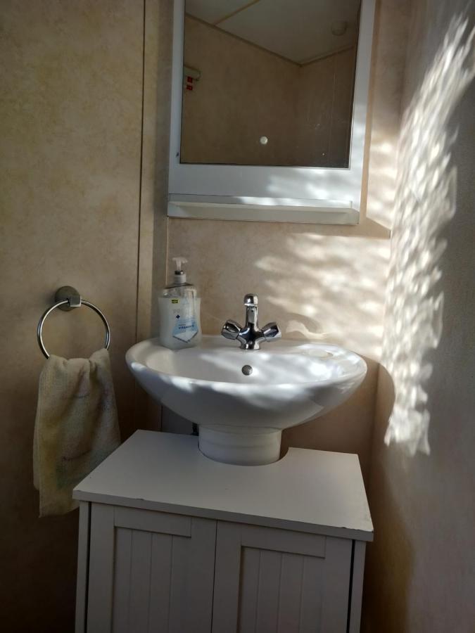 Hotel Nan'S Place Rhyl Esterno foto