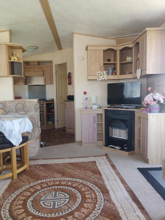 Hotel Nan'S Place Rhyl Esterno foto