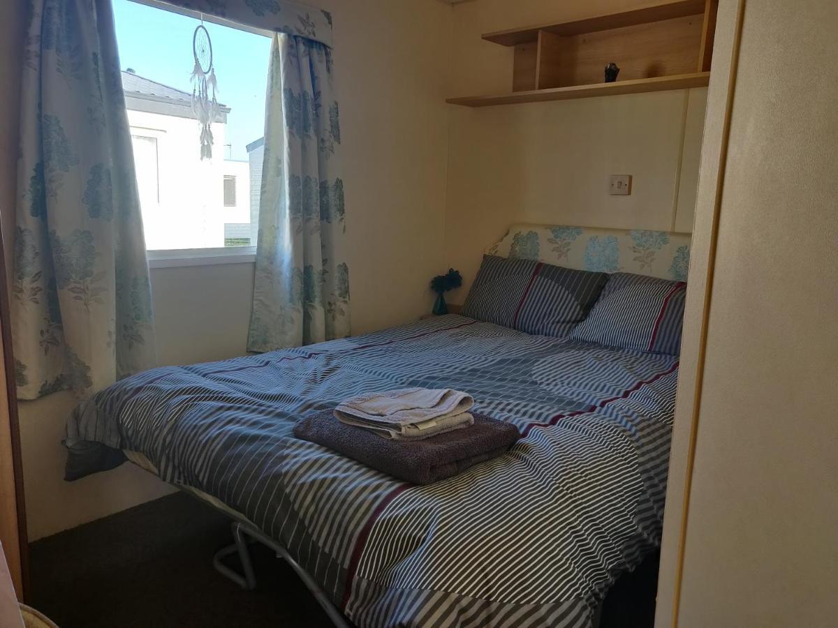 Hotel Nan'S Place Rhyl Esterno foto