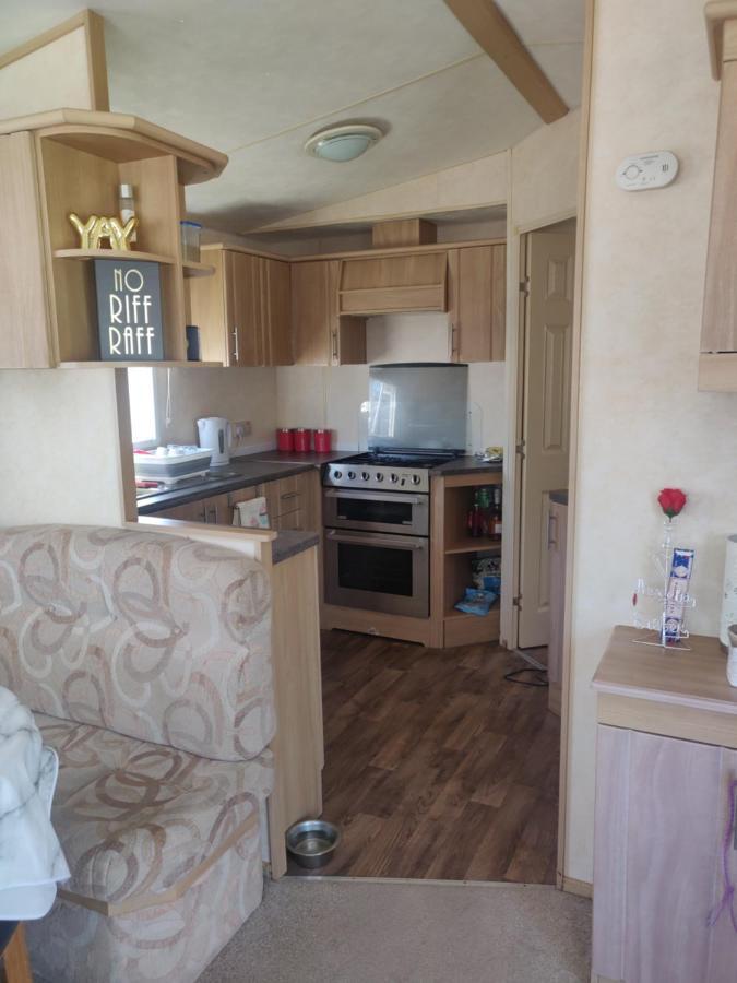 Hotel Nan'S Place Rhyl Esterno foto